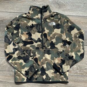 Boys North Face Size 12 Fleece Pullover